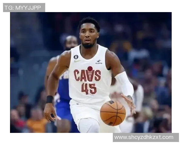 多诺万米切尔引领球队新篇章展现超凡篮球才华与领导力