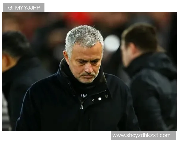 约翰-埃格伯努现身球迷见面会,分享篮球心得 约翰-埃格伯努现身球迷见面会,分享篮球心得