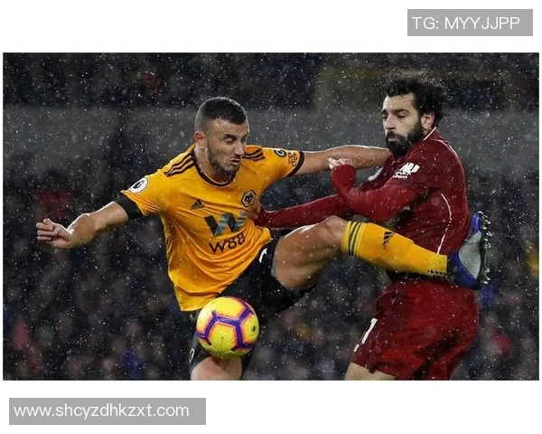 狼队与布里斯托激战正酣谁能在这场较量中笑到最后