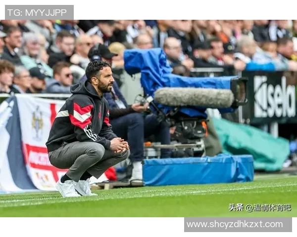 曼联与切尔西欧冠对决精彩回顾及赛后分析全景呈现