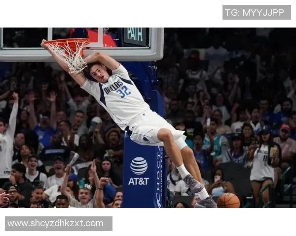 新秀及年轻球员崛起他们如何改变篮球赛场的未来与格局